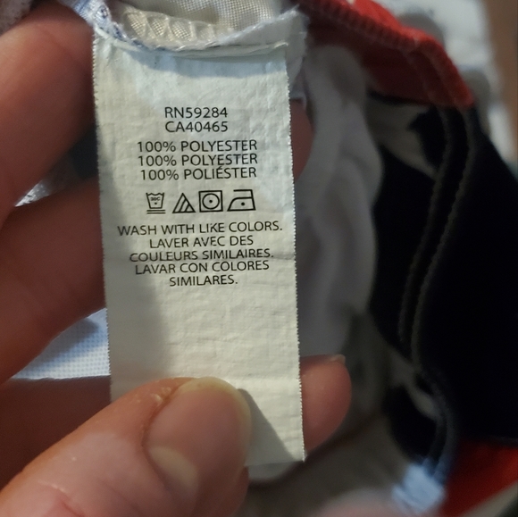 Matching 3T boys American flag bathing suits and rash guards - Picture 6 of 6